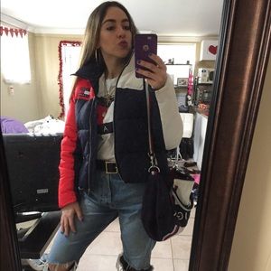 Meet your Posher, Victoria